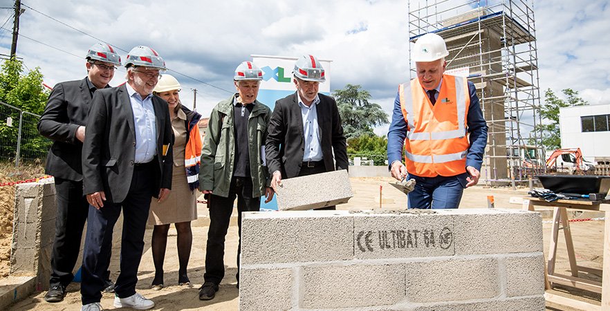 Première pierre pour la Maison départementale des Sports